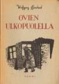 Ovien ulkopuolella